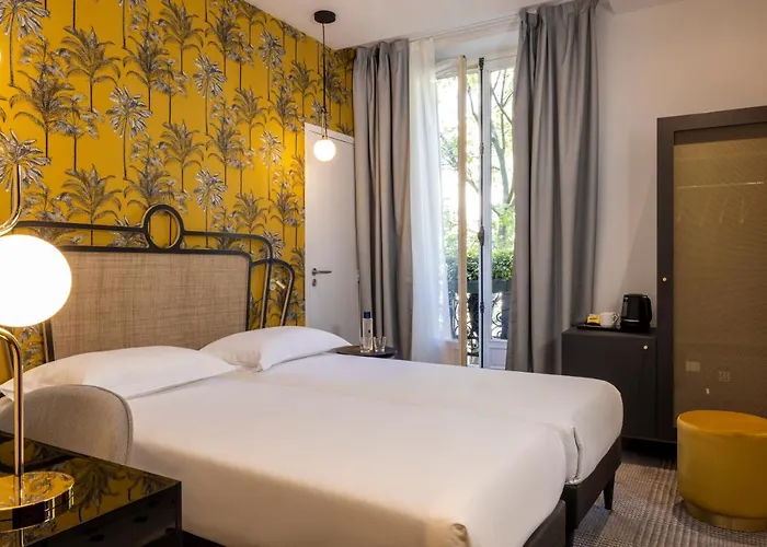 Hotel De Suez